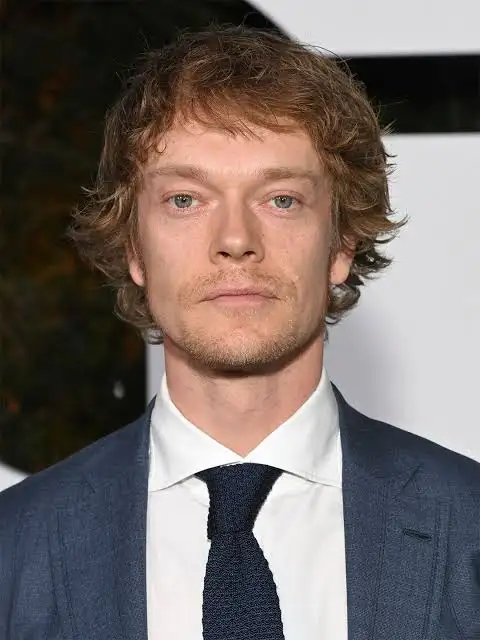 Alfie Allen: Theon Greyjoy: Broken Reckoning