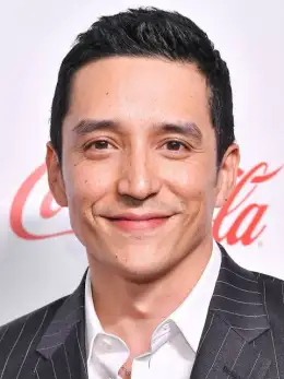 Gabriel Luna: Tommy Miller