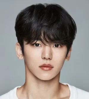Kang In Soo