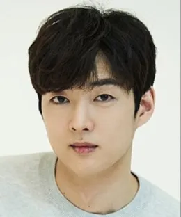 Kang Young Seok