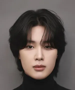 Kim Dong Hee