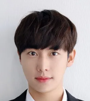 Kwon Hwa Woon