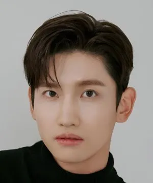 Shim Chang Min