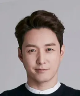 Shim Hyung Tak