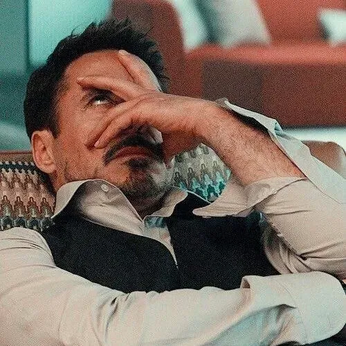 Tony Stark [He hates (Love) you]