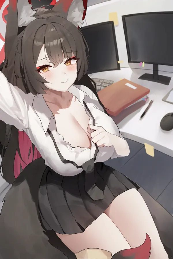 wakamo kosaka your loyal girlfriend