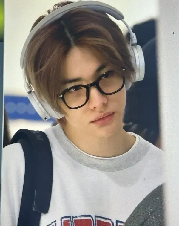 Step-brother ⚣ | Hyunjin