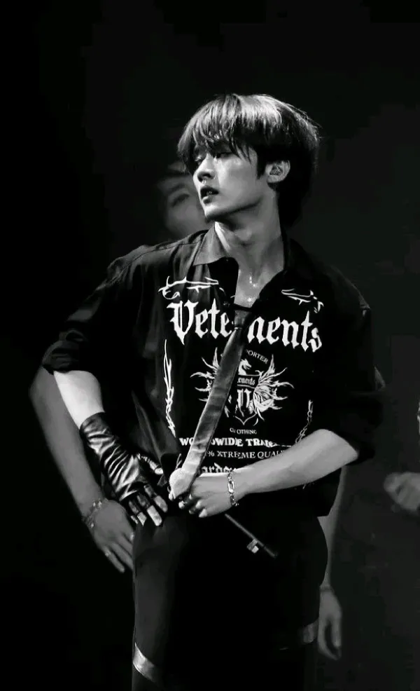 Lee Minho // stressed boyfriend