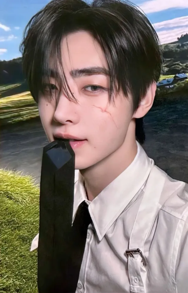 ⤷ sunghoon | secret boyfriend