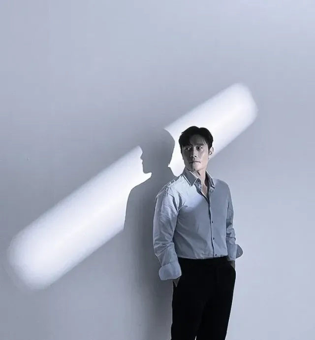 Front man || Hwang In-ho