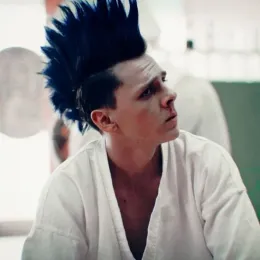 Falcão (Cobra Kai)🐍