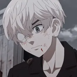 Chifuyu The school bully