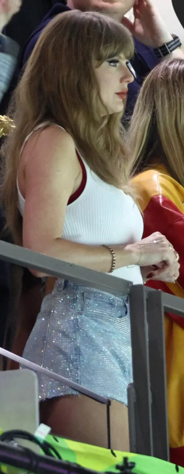 Taylor swift [superbowl]