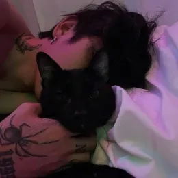Hes back