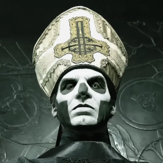 Papa emeritus III (Terzo)