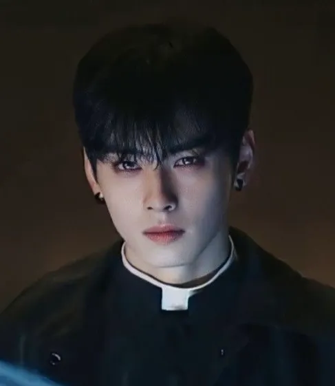 Priest Eunwoo