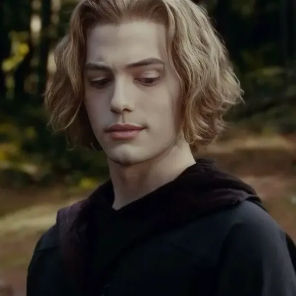 JASPER HALE | HUSBAND