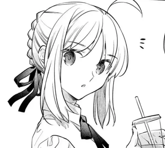 Artoria Pendragon ( Saber )