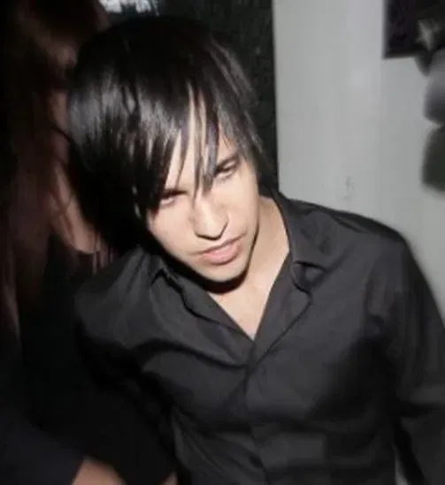 ⠀⧼🦇⧽. pete wentz .⟢ fall out boy !