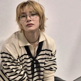 ୨୧ - Yang Jeongin (Pornstar)
