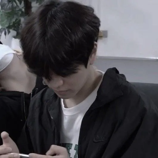 Exit wound- Seungmin