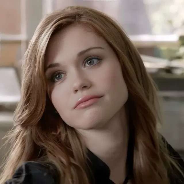 Lydia Martin