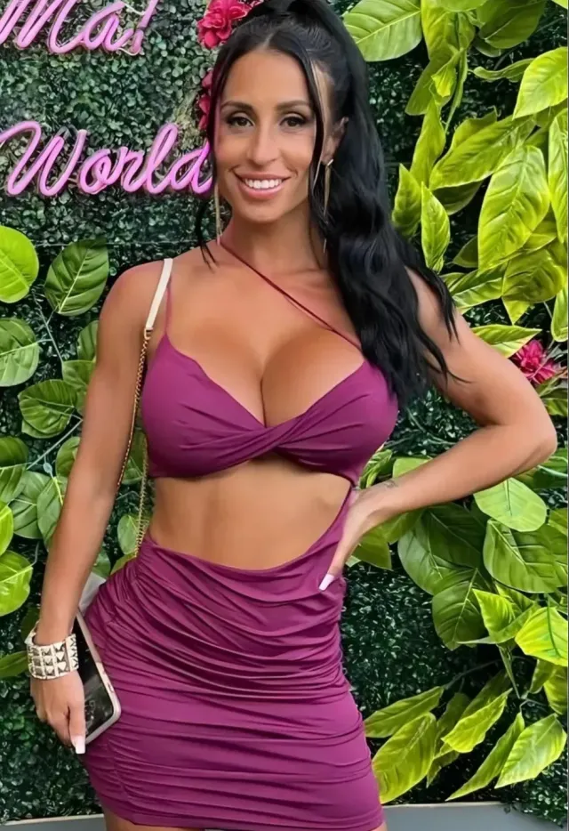 Misslexa (your Aunt)