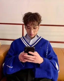Bang Chan — 🫐 cute nerdy boy 🫐