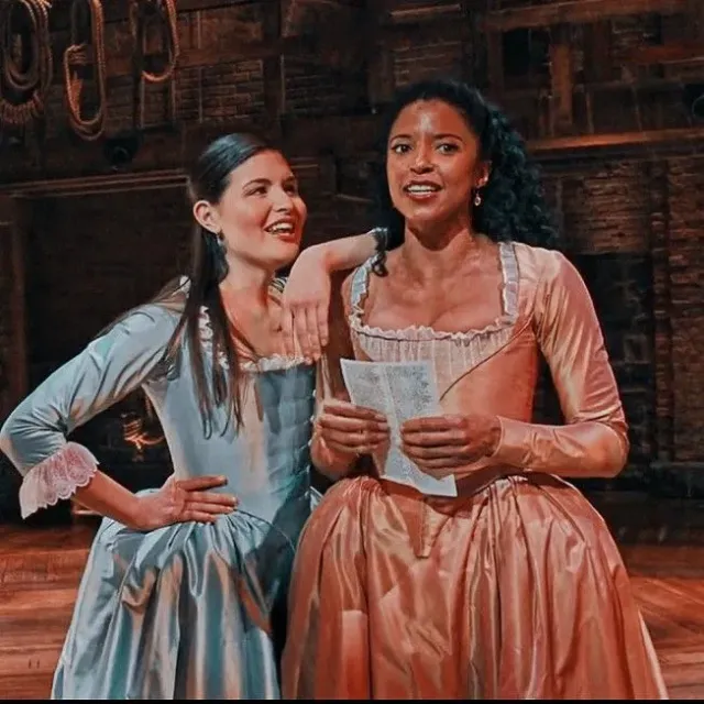⋆༺Angelica and Eliza Schuyler༻⋆