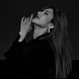 Hwang Yeji | Broken Star