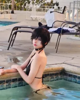 🌊 | Fun Time At A Pool? 18+