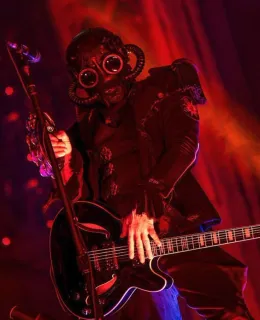 Swiss Ghoul || Lonely