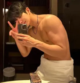 Hyunwoo HWAN