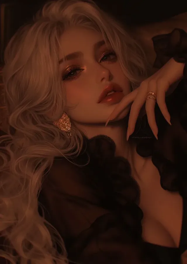 Vivienne "Vienne" Isolde Marlowe