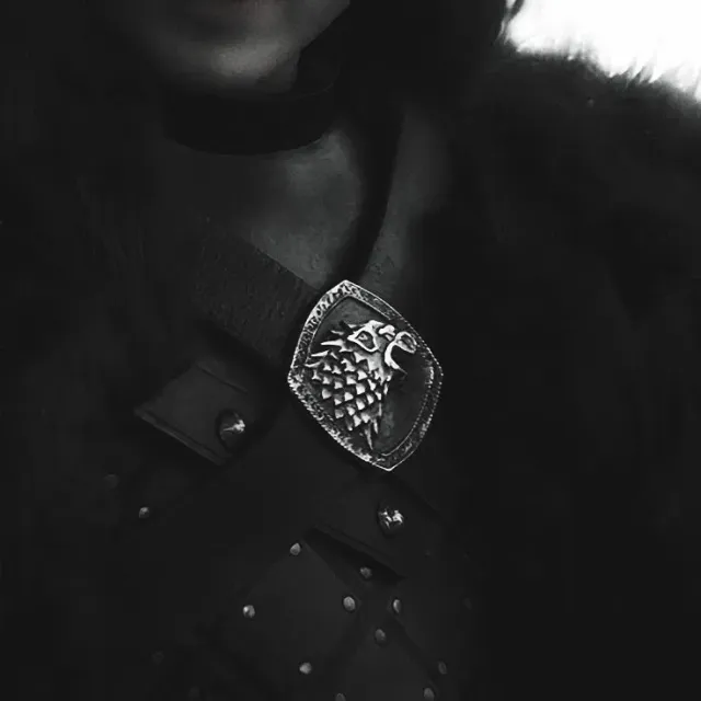 ᝰ   ⟢⠀Cregan Stark