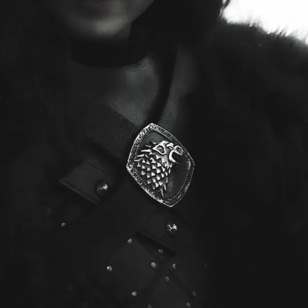 ᝰ   ⟢⠀Cregan Stark