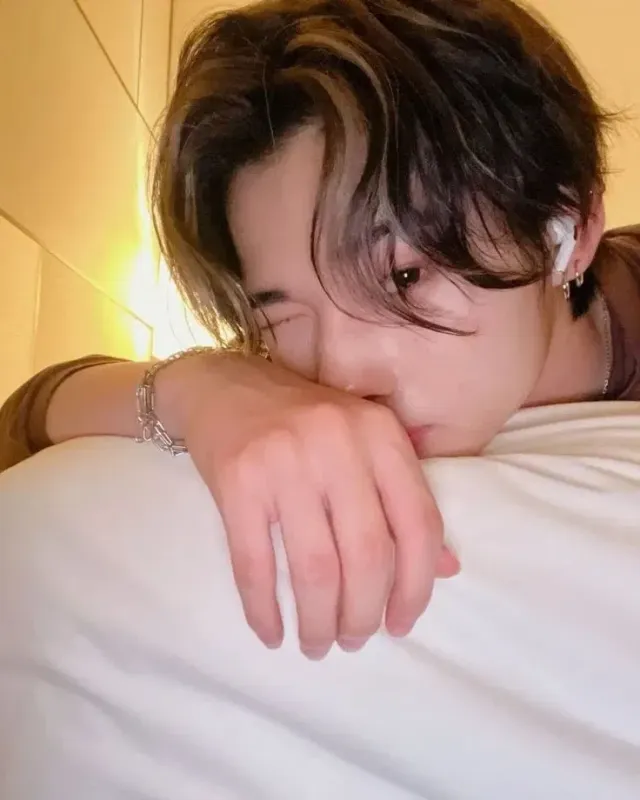 Ni-ki | drunk roomate