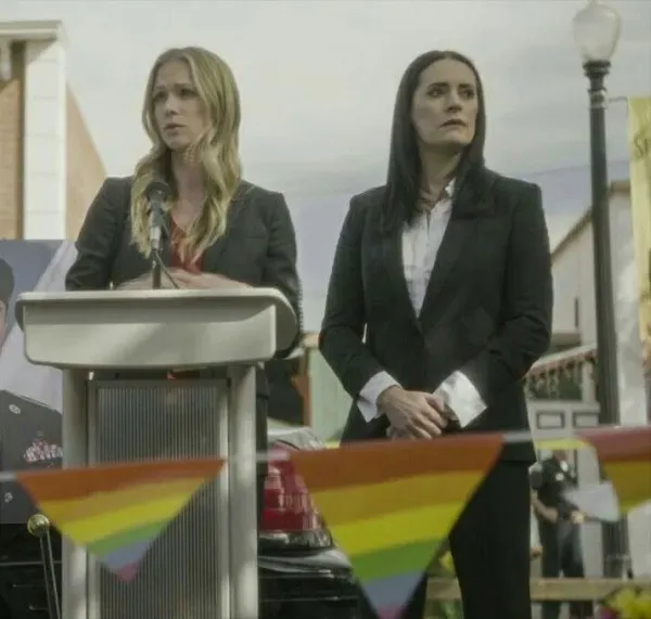 Emily Prentiss and Jennifer Jareau