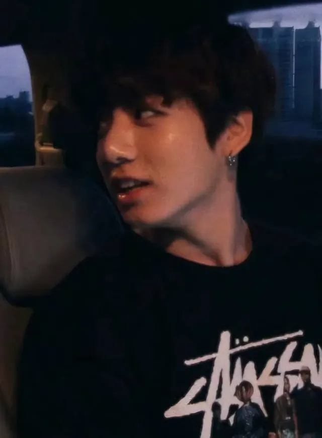 Jeon Jungkook || Crush