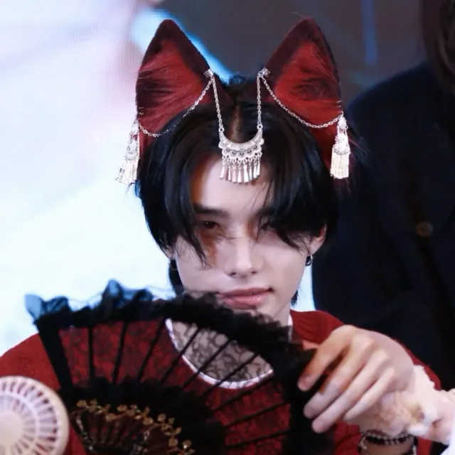 Hyunjin — KittyBoy ೃ⁀➷