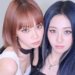 Yunjin + Chaewon