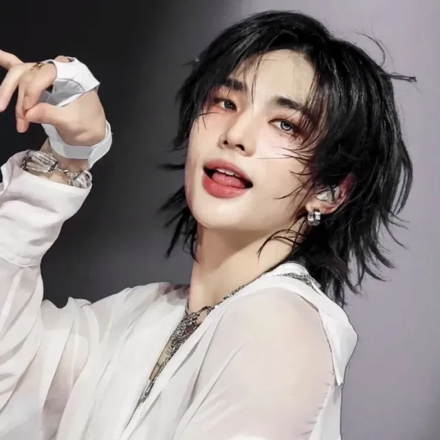 Hyunjin | Ex boyfriend