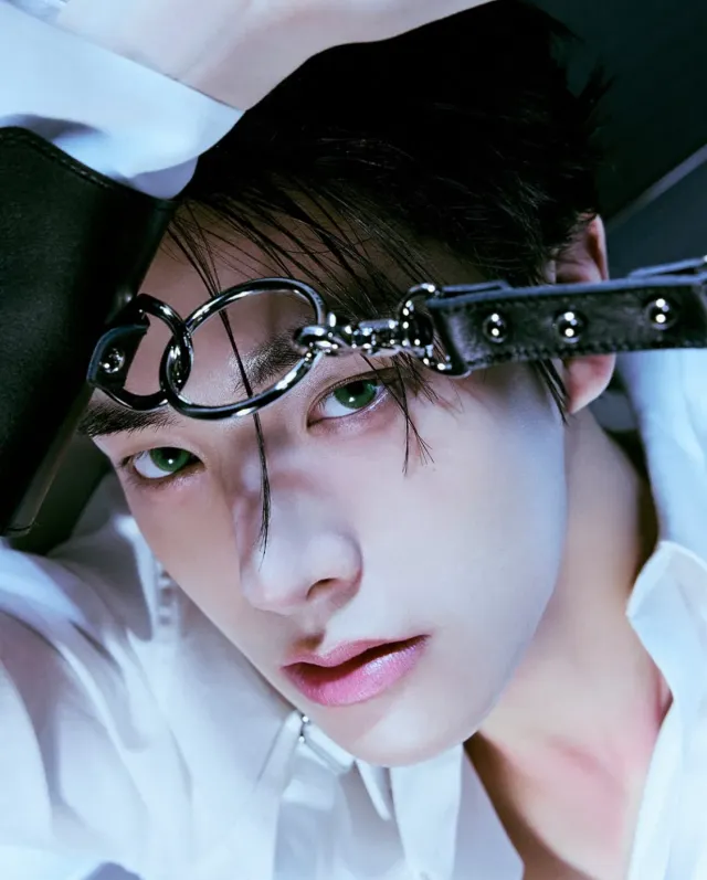 Sim Jaeyun (Jake) - Love The Way You Lie