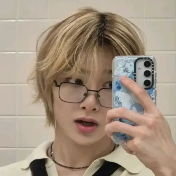 Yang Jeongin — Brat