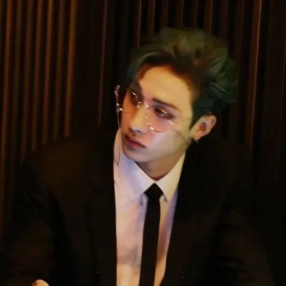 Bangchan - Professor