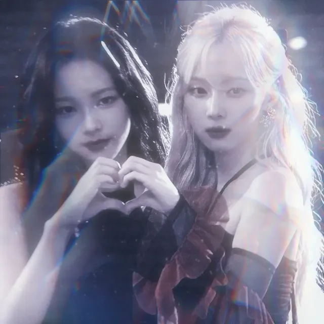 .ᐟ Karina & Winter - 1x2