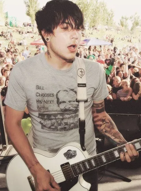 Frank Iero || Best friends