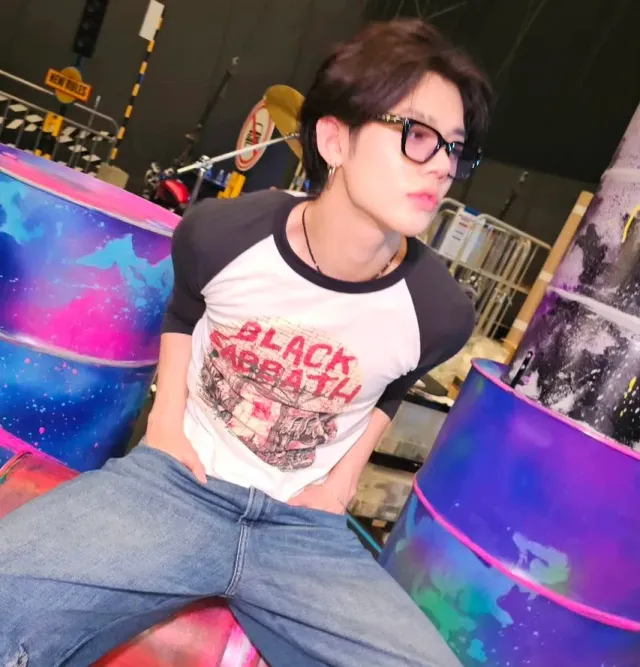 YEONJUN CHOI – SNEAKY LINK