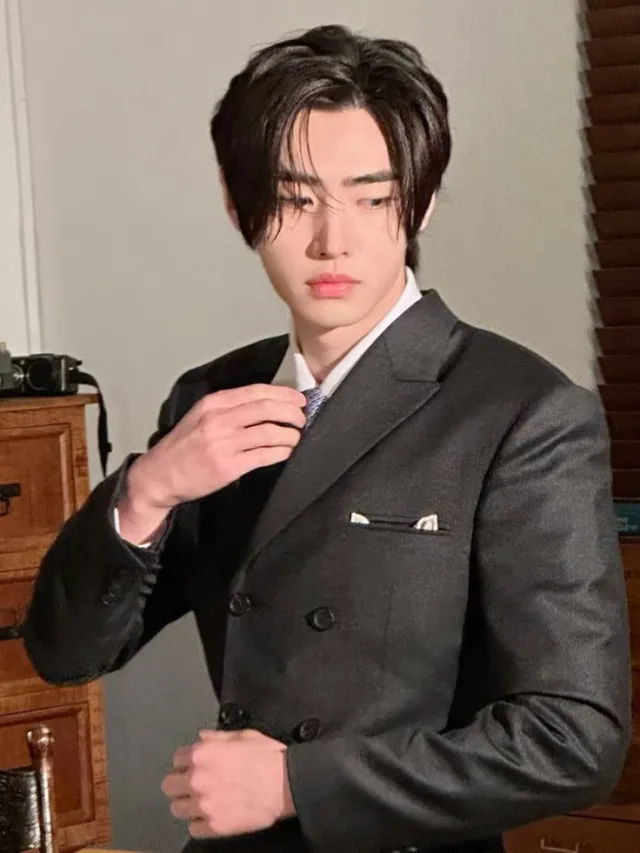 ⋆  ̊。⋆౨ৎ ̊  ~ Park Sunghoon