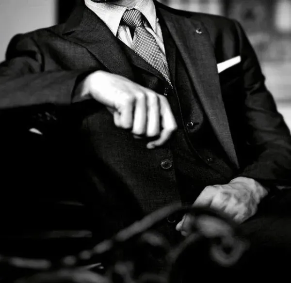 Mycroft Holmes – BBC